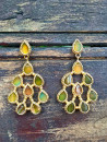 Pendientes largos artesanos con piedras naturales, verde, rosa, marrón