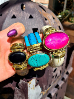 Rigid ethnic bracelets made of natural stones – Boho style