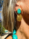 Gold earrings with teardrop agates and leaves – Unique piece