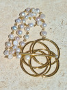 Baroque pearl choker with rosary chain and gold clasp