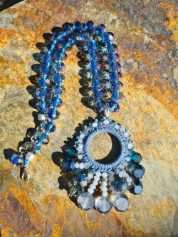 Blue Czech crystal choker with macrame pendant