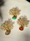 Pendientes dorados ramas con piedras naturales – Elegancia única