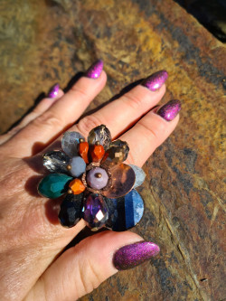 Anillos de flores grandes con ágatas y cristal checo