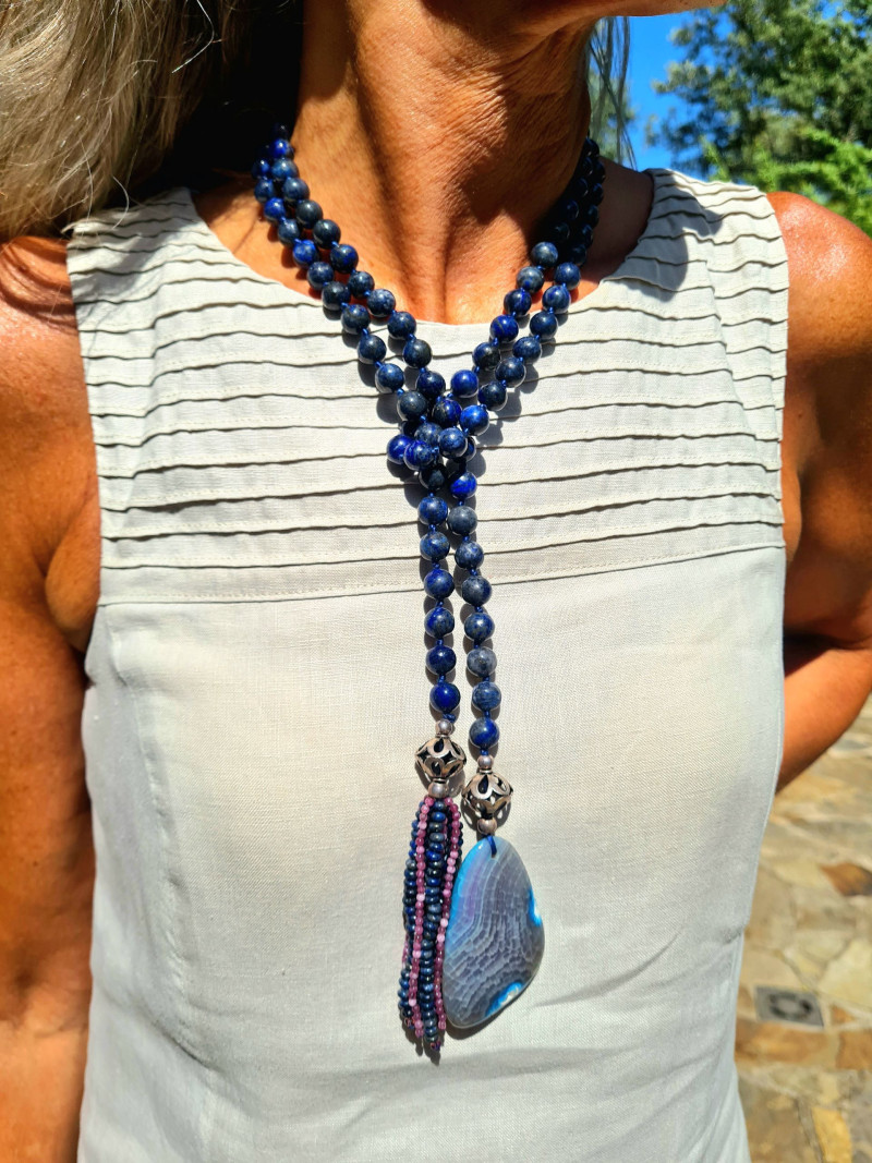 Long lapis lazuli and agate necklace with handmade blue tassel