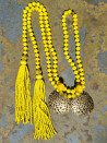 Collar largo de cristal checo amarillo tipo cordón con borlón