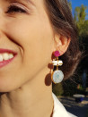 Long earrings made of agate and pearls