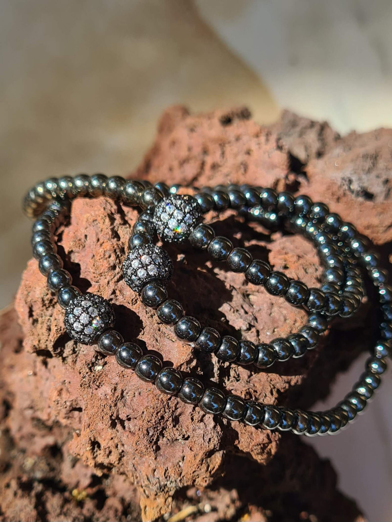 Elastic bracelets with hematite and micropavé cubic zirconia