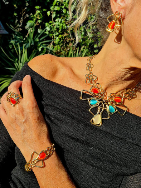 Gold cat's eye set: necklace, bracelet, earrings and ring