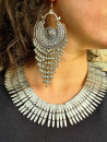 Ethnic necklace with zamac pendant spikes