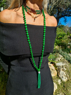Long cat's eye necklace with a crystal tassel