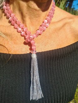 Long cat's eye necklace with a crystal tassel