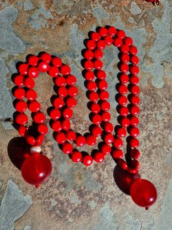Double red necklace with chocolate candies, beads and baroque pearls