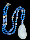 Collar largo de ágatas y ojo de gato con colgante de ágata cristalizad